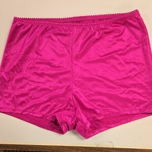 vassarette Bright Fuchsia Stretch Boyshorts